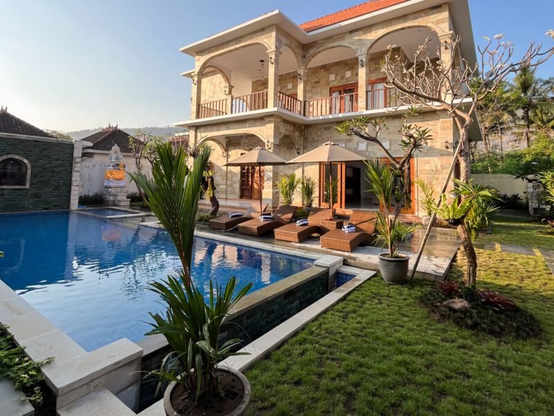 Explore Adelia Villa
